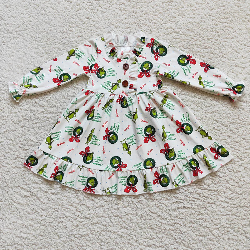Green Guy Wreath Nightgown Closes 11/2/25