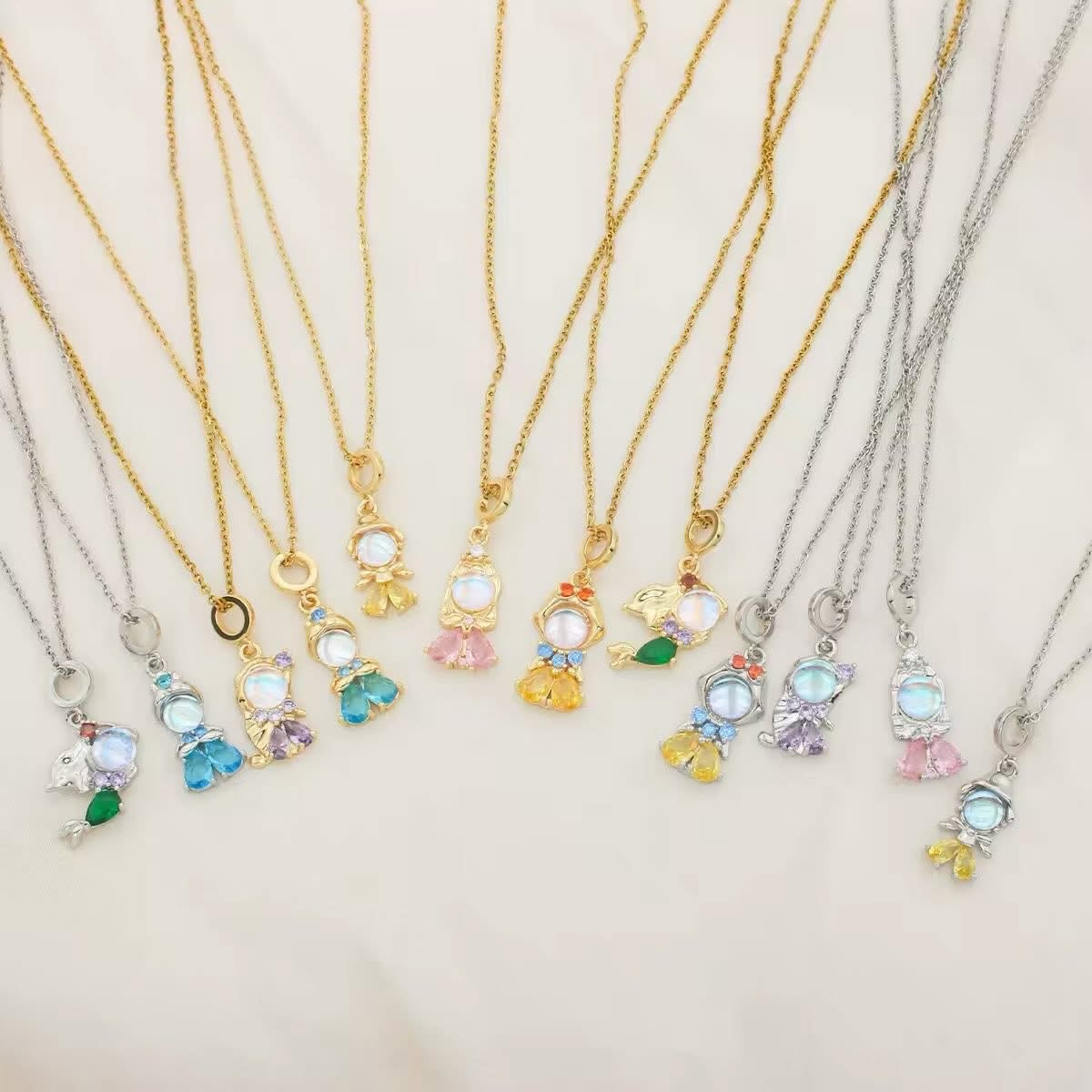 Royal Glow Princess Necklace Closes 2/1/26