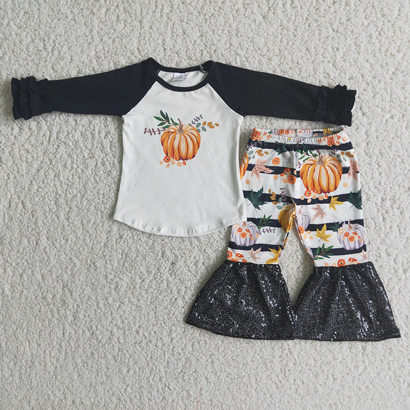 Pumpkin Sequin Bell Set Closes 6/28/26