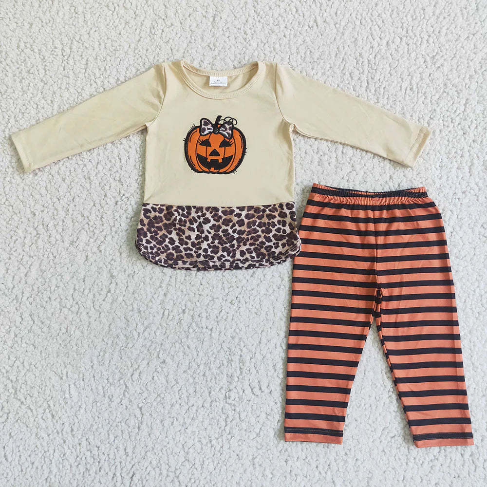 Leopard Pumpkin Set Closes 6/28/26